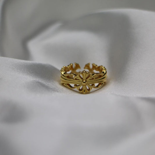 Heirloom Daisy Ring