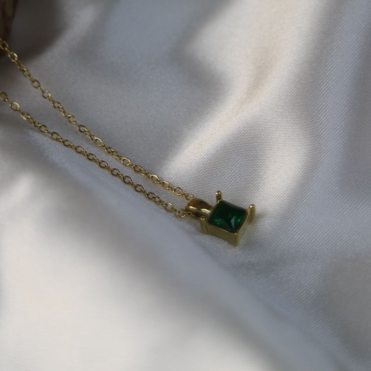 Emerald Pendant Necklace